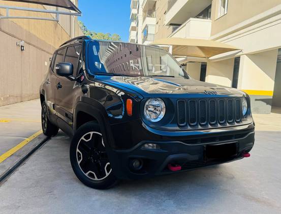 JEEP RENEGADE 2.0 16V TURBO DIESEL TRAILHAWK 4P 4X4 AUTOMÁTICO JEEP RENEGADE 2.0 16V TURBO DIESEL TRAILHAWK 4P 4X4 AUTOMÁTICO